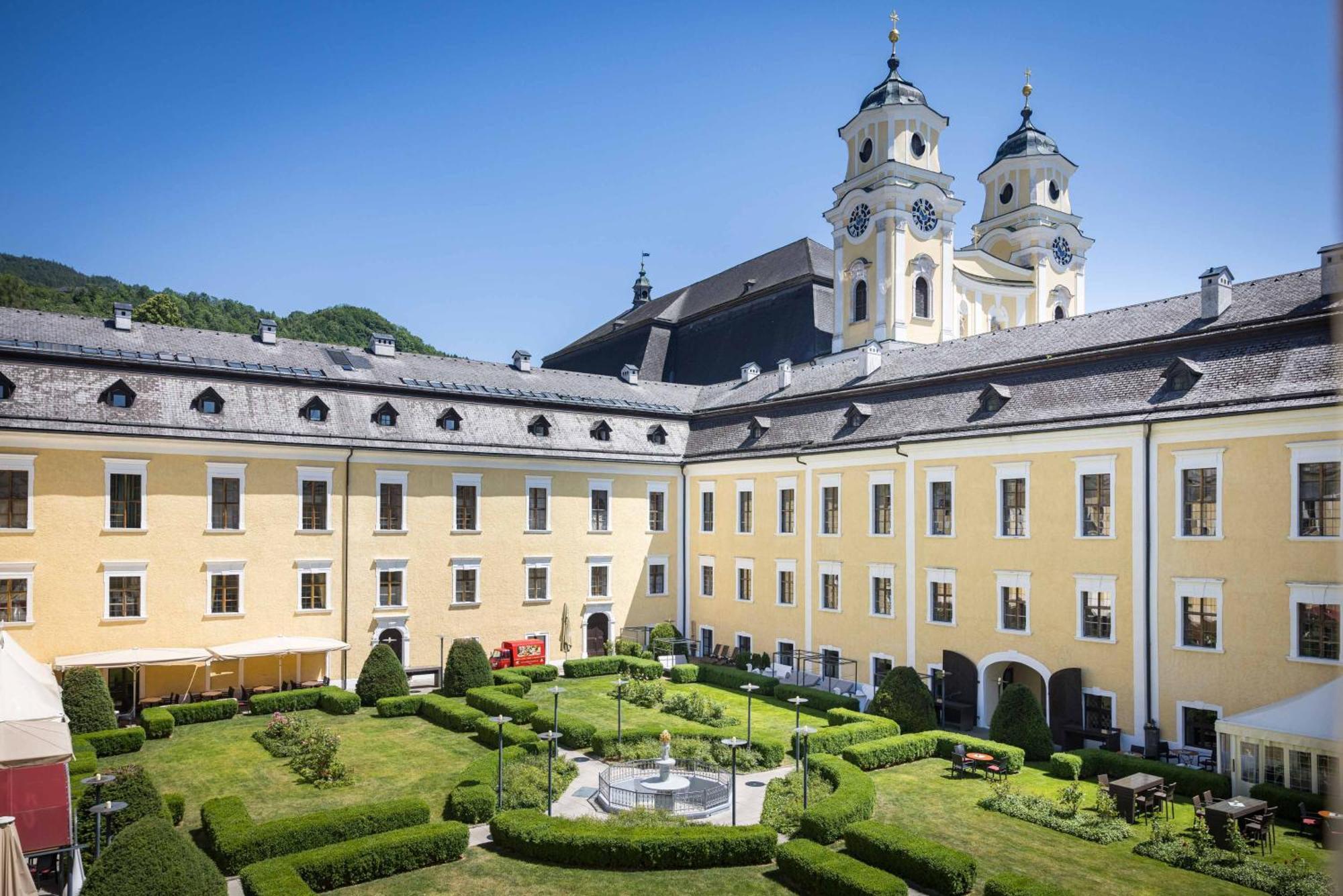 Schlosshotel Mondsee Ngoại thất bức ảnh